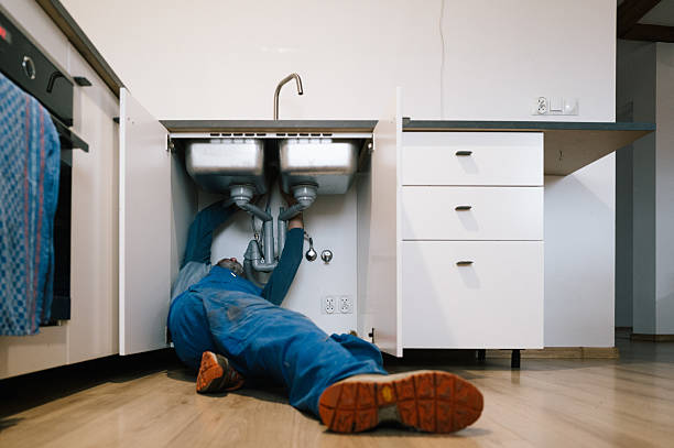 Professional Plumbing technician working in Hampton Falls, NH